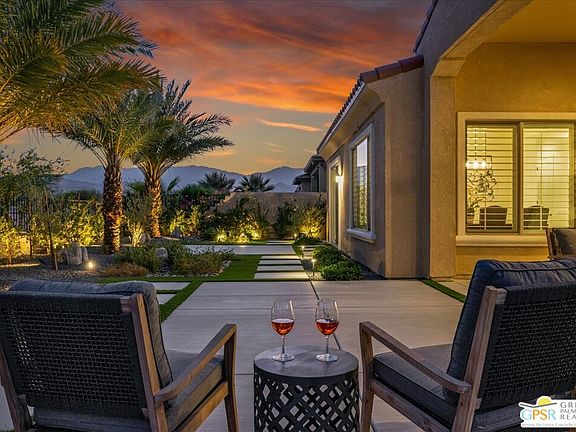 3rd image of 78 Zinfandel