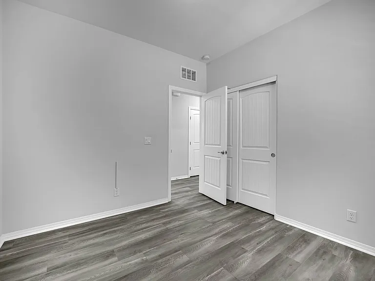 5879 Alcott Grove Ct — Photo 28