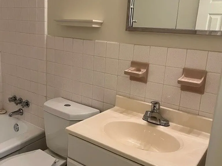 2132 Pennsylvania Ave — Photo 51