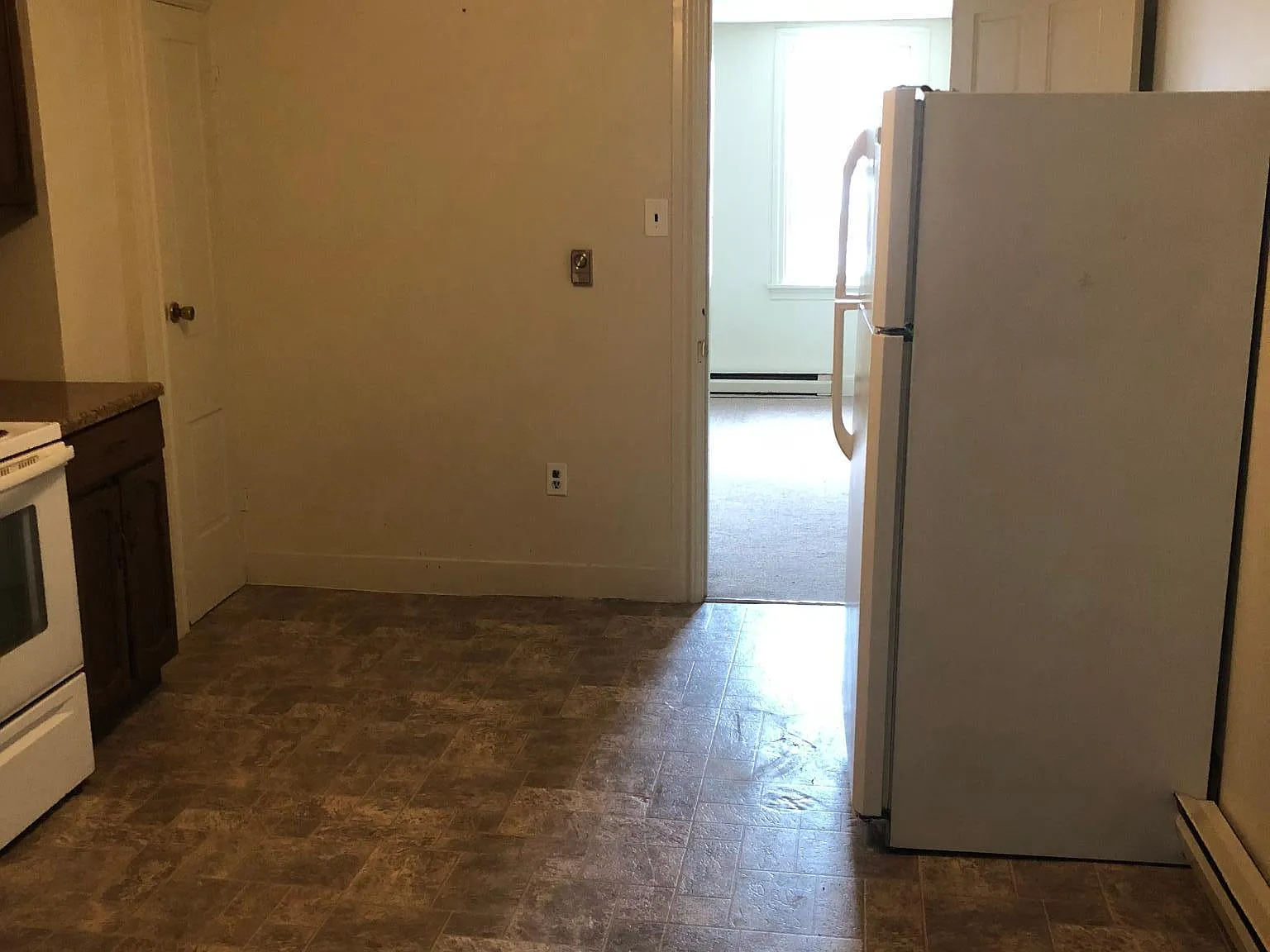 2 bed, $1,095 — Photo 4