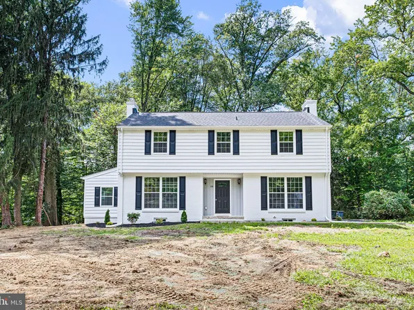 108 Canterbury Dr, Wilmington, DE 19803