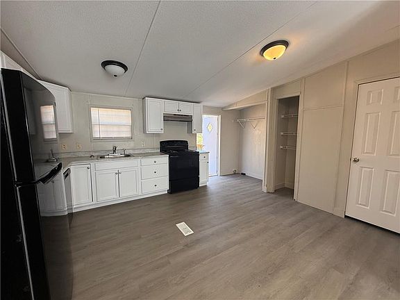 4th image of 129 Dorsey Rd