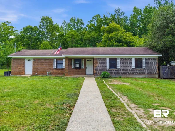 45880 Eastwood Dr, Bay Minette, AL 36507