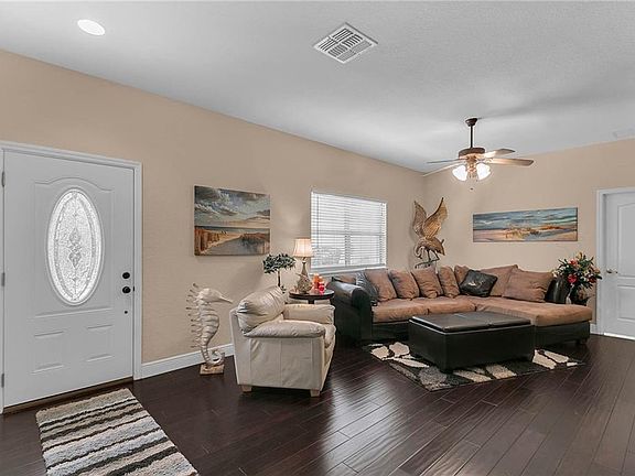 5th image of 13312 Fountainbleau Dr