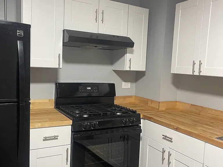 141 Summer St #17A — Photo 21