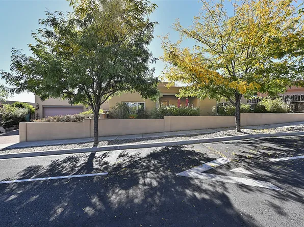 91 Avenida Aldea, Santa Fe, NM 87507