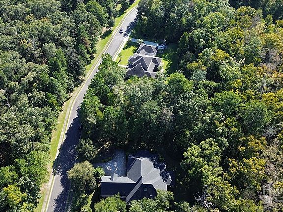 4th image of 5 Woodland Creek Road