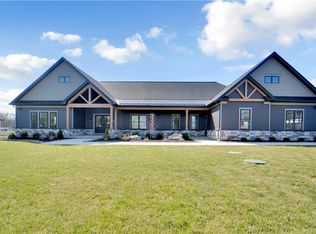 284 Whittier Rd, Spencerport, NY 14559