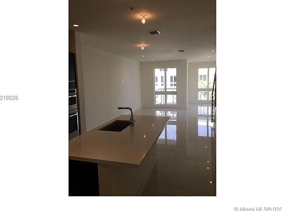 3rd image of 10280 NW 63rd Ter APT 201