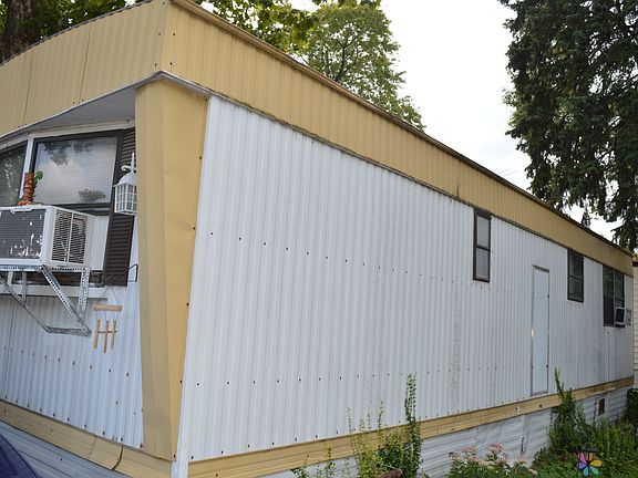 4th image of 2993 Curtis St Lot 25