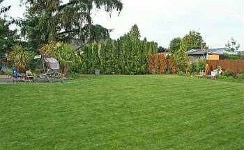 5th image of 640 S Settlemier Ave