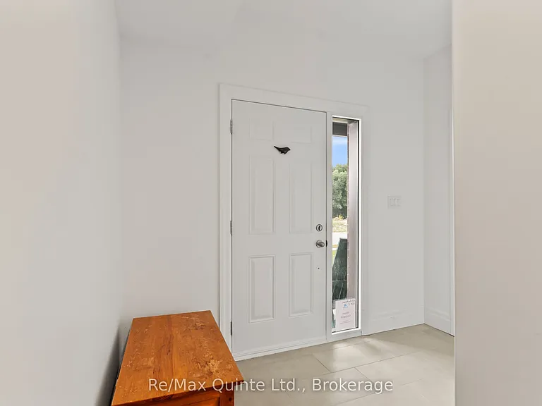 107 Buchanan Ave — Photo 6