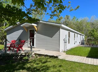 6930 Arrowroot Trl, Gaylord, MI 49735