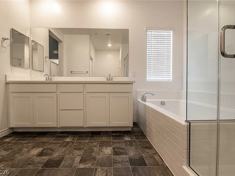 6478 Silver Estates St — Photo 10