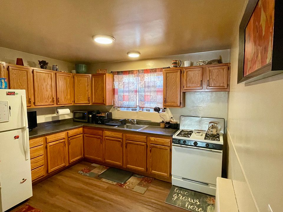 1st image of 4912 Conrad St #D1