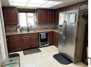 7924 SW 7th Pl, Pompano Beach, FL 33068