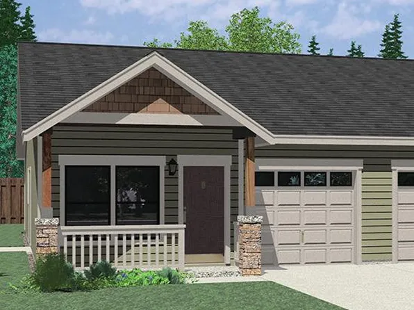 117 W Charles St, Littlestown, PA 17340