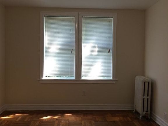 3rd image of 80 Saratoga Ave