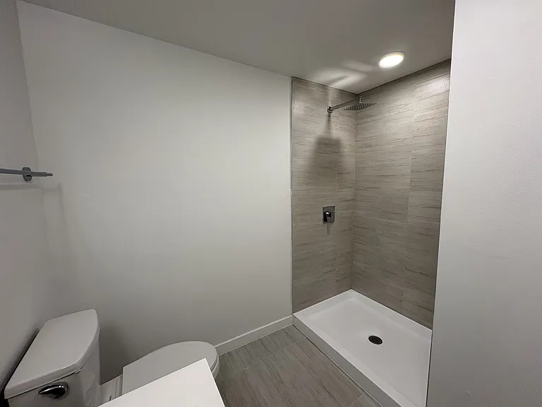 5587 Millenia Park Blvd — Photo 17