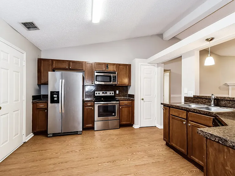 1243 Windy Willows Dr — Photo 8