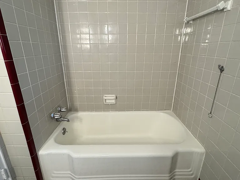 2464 Grinstead Dr #1 — Photo 14