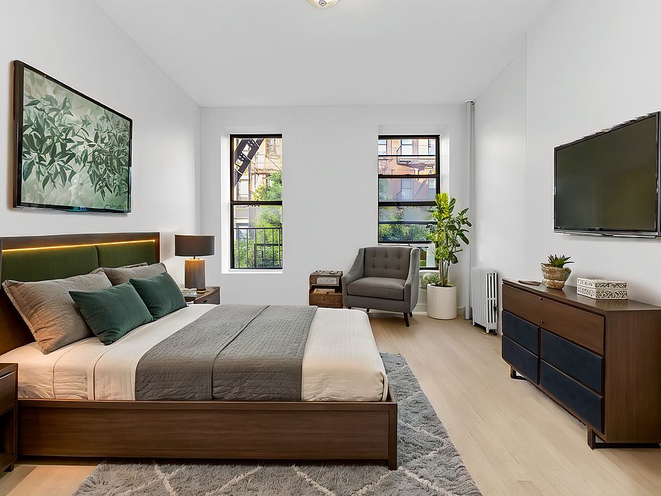 1st image of 406 W 48th St #3EF