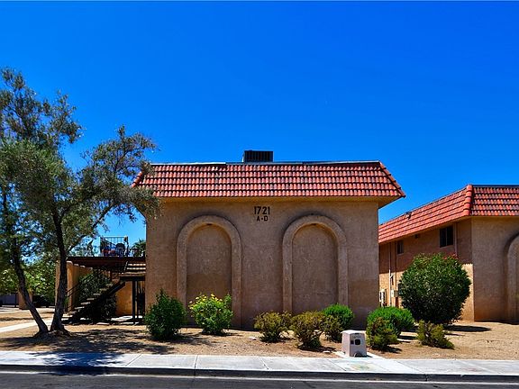 3rd image of 1721 Cordoba Ln