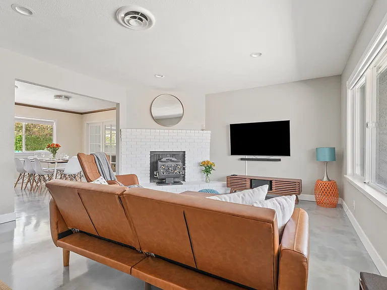58417 Joshua Dr — Photo 6