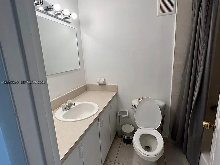 10500 SW 8th St #410 — Photo 19