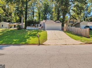 5061 Martins Crossing Rd, Stone Mountain, GA 30088