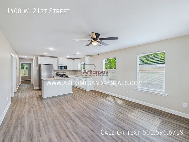 1400 W 21st St — Photo 3