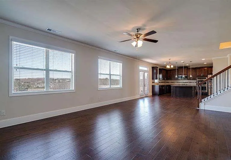 4215 Miramount Overlook — Photo 16