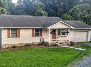 124 Sunrise Cir, Randleman, NC 27317