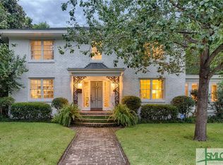 24 E 50th St, Savannah, GA 31405