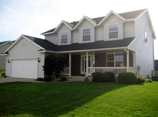 2500 Victoria St, Marion, IA 52302