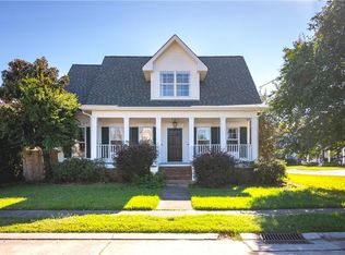 202 Maple Ridge Dr, Metairie, LA 70001