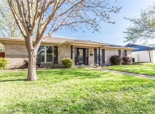 704 Brentwood Ln, Richardson, TX 75080