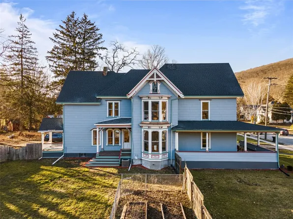 442 Front St, Owego, NY 13827