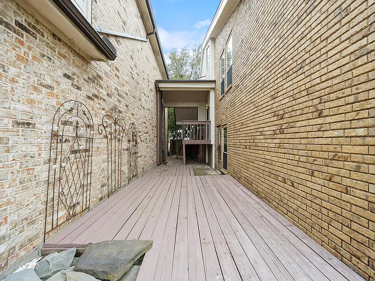 5905 Volunteer Pl — Photo 29