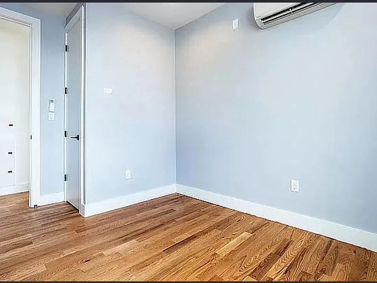 2176 Bergen St — Photo 1