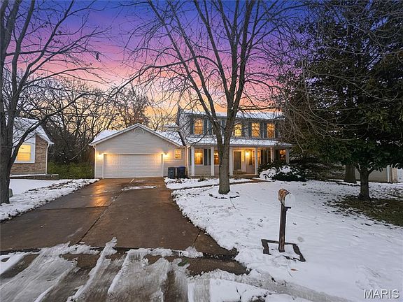2nd image of 852 Molloy Dr