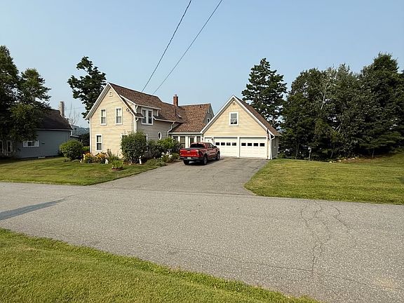 3rd image of 67 Broadview Avenue