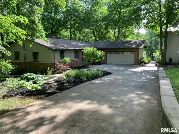 2999 Roby Loop, Mechanicsburg, IL 62545