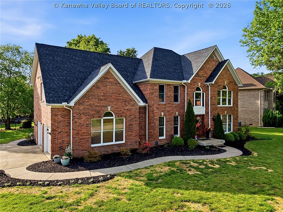 1st image of 136 Glenwood Ln