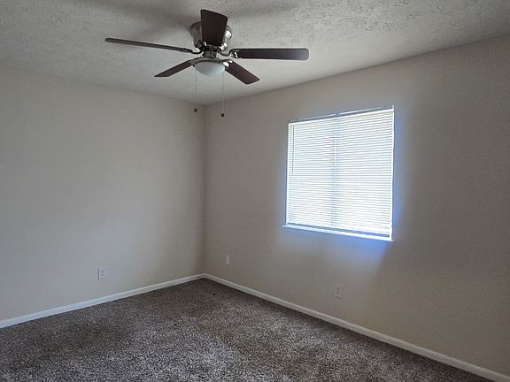 4th image of 3910 Venetian Cir #1