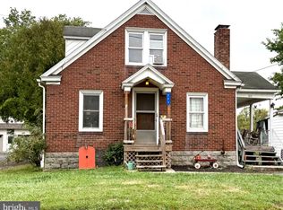 223 Pennsylvania Ave, Mill Hall, PA 17751