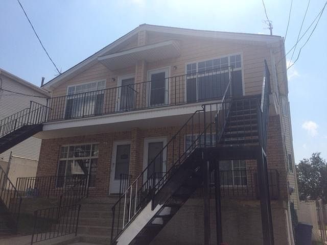 1st image of 140 Monahan Ave #B