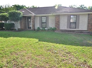 821 Dunbarton Rd, Montgomery, AL 36117