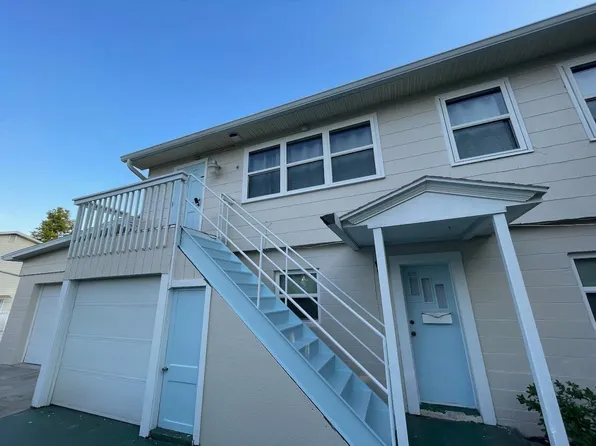 460 35th Ave N #1/2, Saint Petersburg, FL 33704