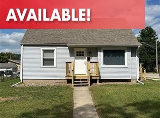 3303 Blackstone Ave, Rockford, IL 61101
